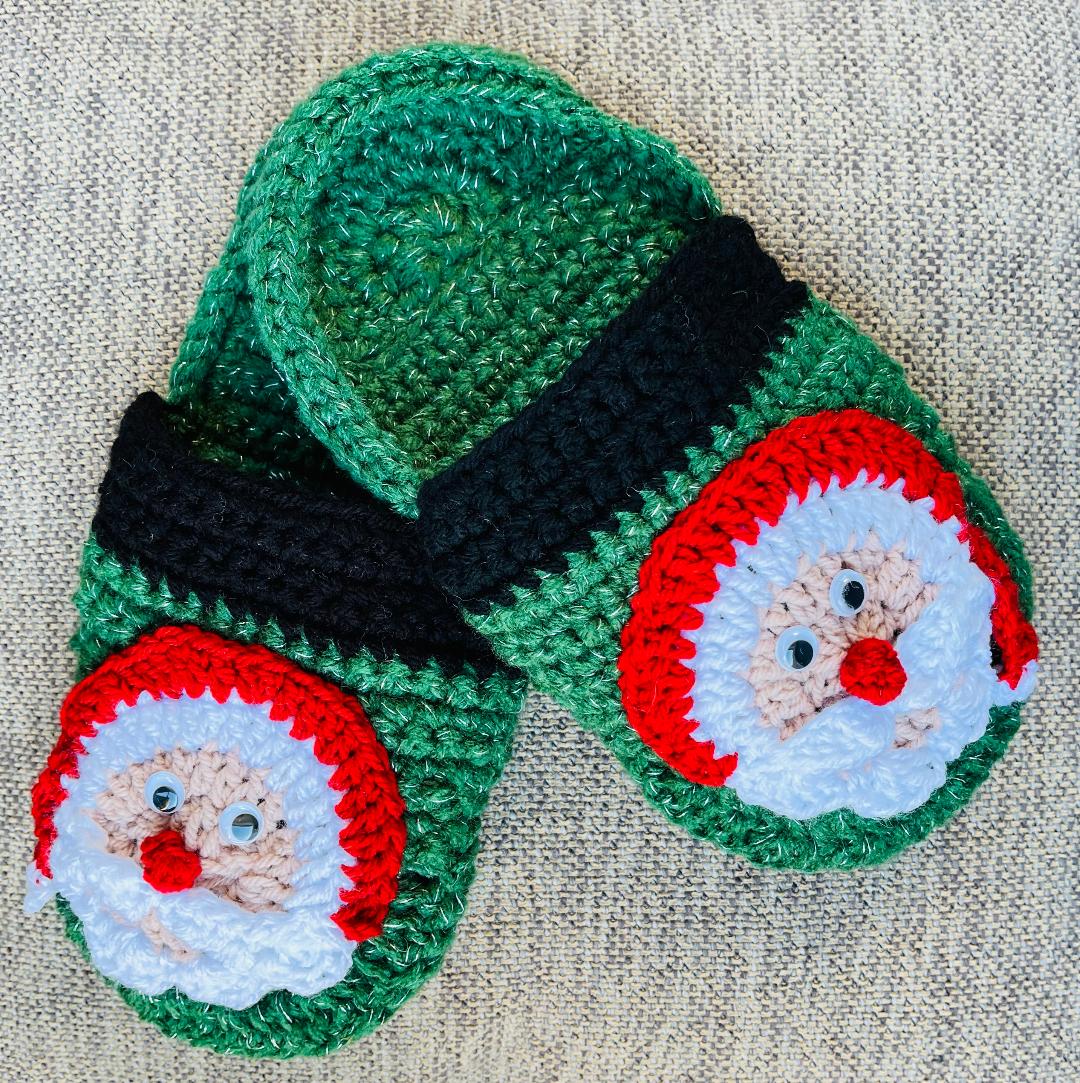 Frosti & Santa Slippers - Haakpatroon - pdf